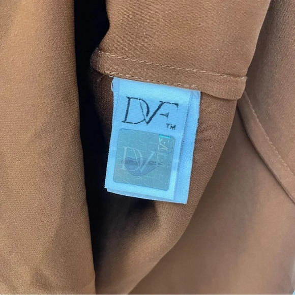 Diane von Furstenberg Silk Color Block Brown Black Button Down Blouse Top Size 0 - Picture 8 of 10